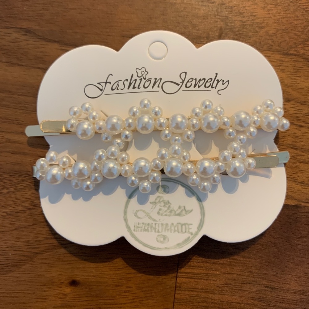Pearls Hair Clips - Picture 6 of 7